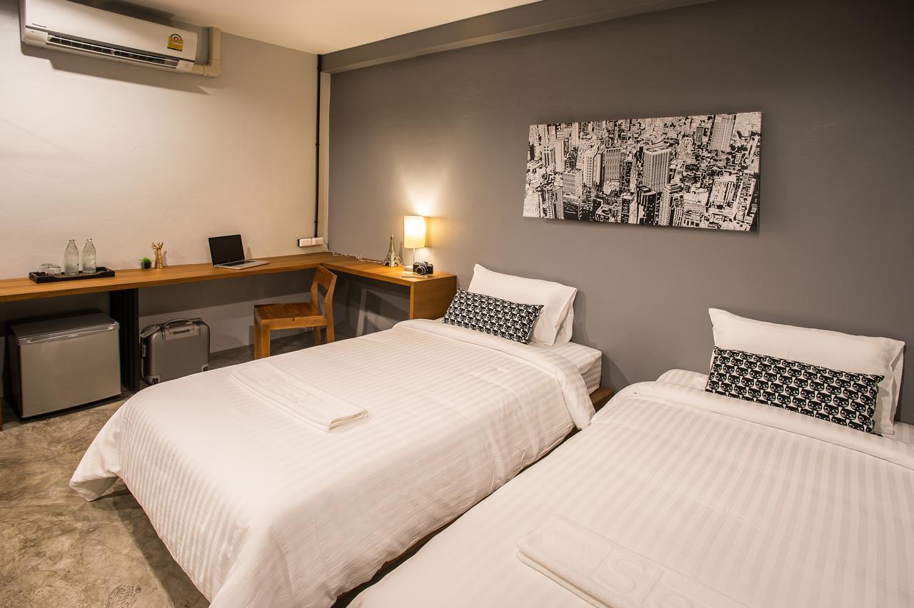 Sleep Station Hotell Surat Thani Exteriör bild