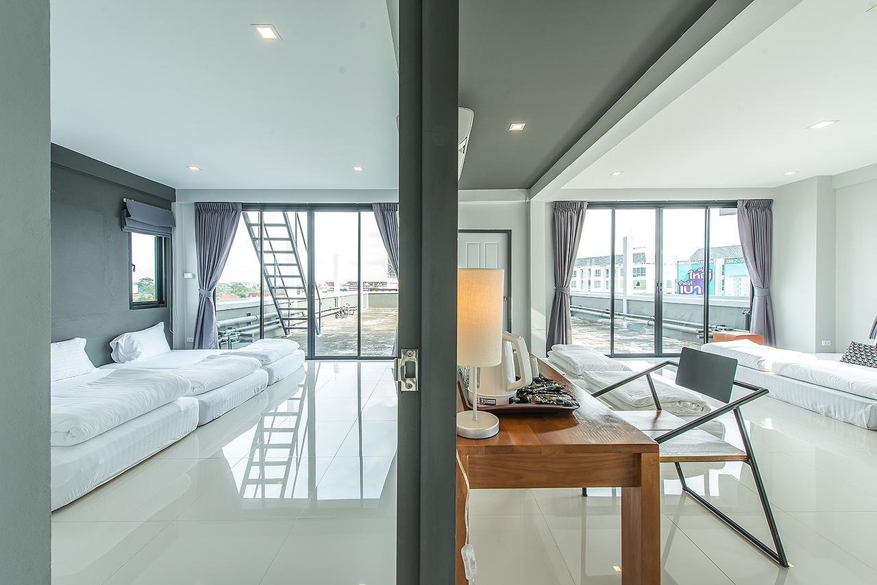 Sleep Station Hotell Surat Thani Exteriör bild